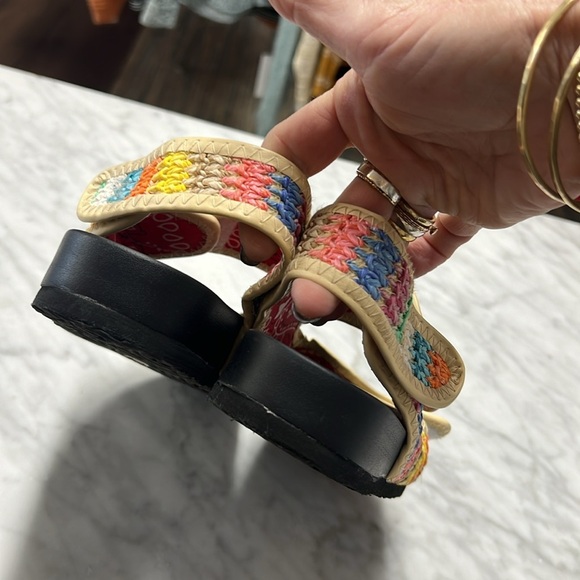 Arizona Love Apache Raffia Multicolor Sandal Size 38/8 - Picture 6 of 14